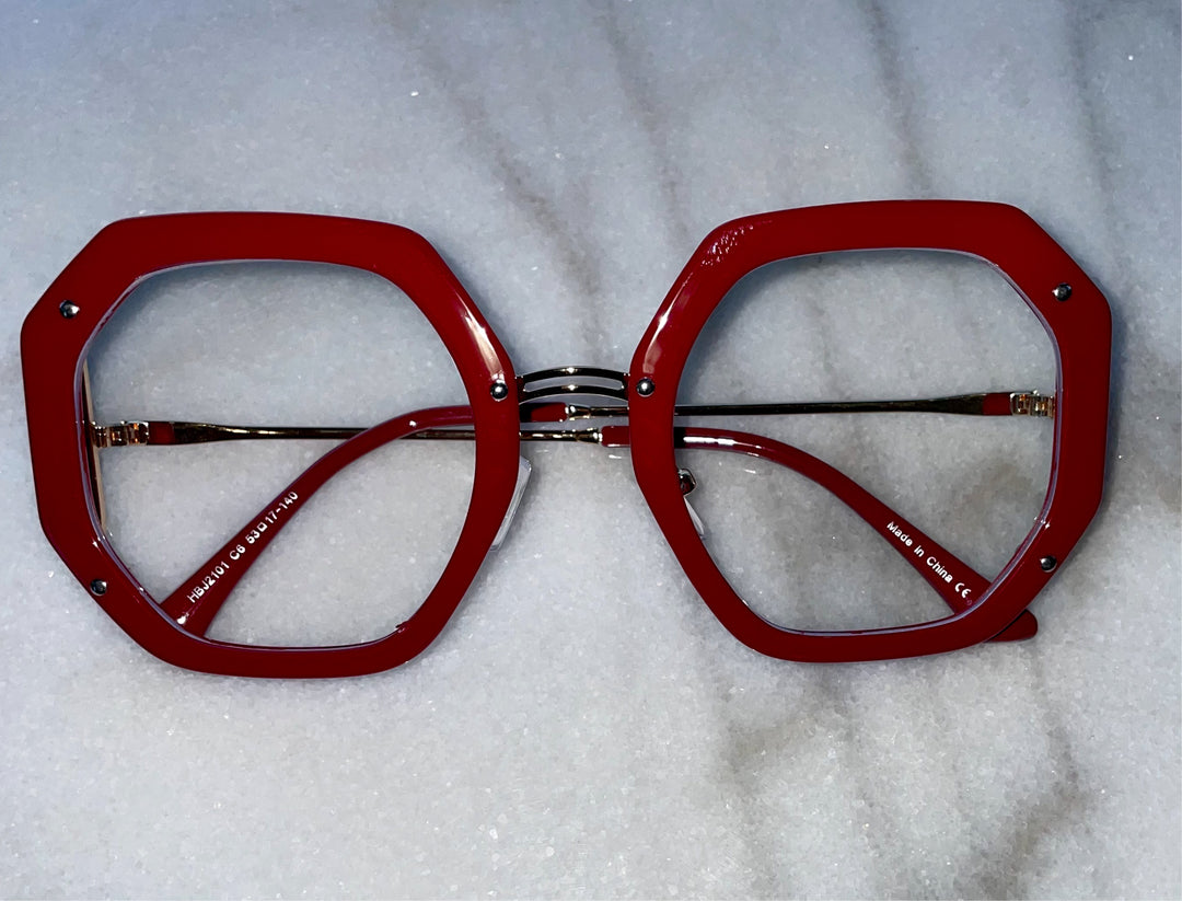 Get into these clear hexagon frames to upgrade any look from simple to chic.  Shop the It Girl Frames by CoccaBee. 