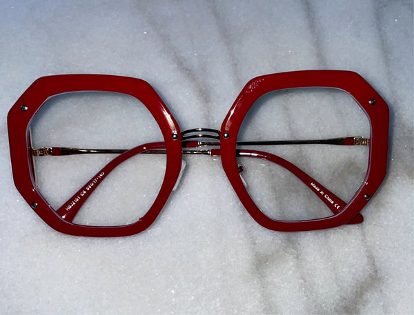 Get into these clear hexagon frames to upgrade any look from simple to chic.  Shop the It Girl Frames by CoccaBee. 