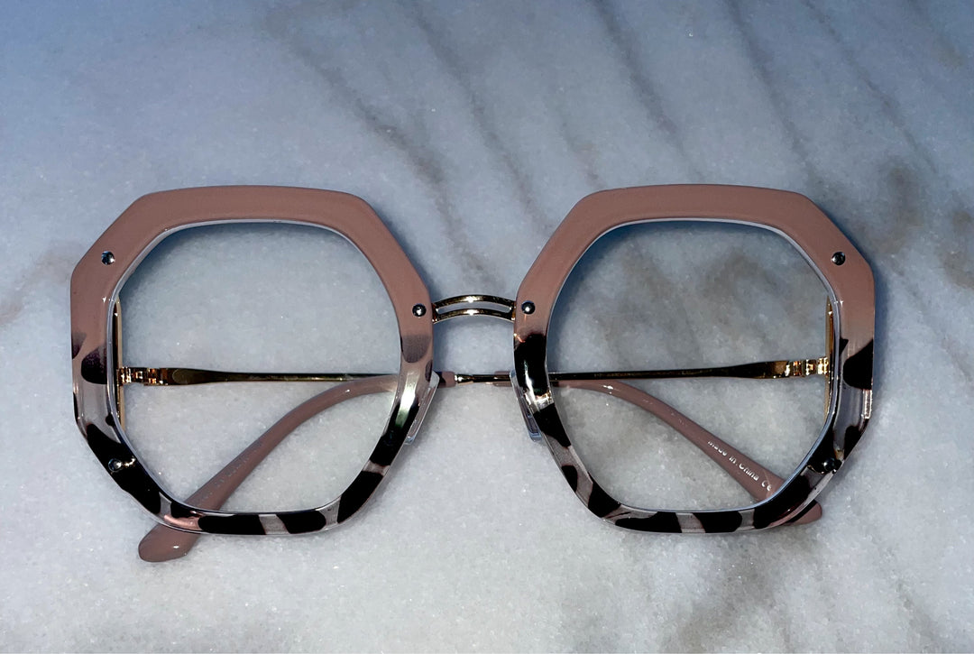 Get into these clear hexagon frames to upgrade any look from simple to chic.  Shop the It Girl Frames by CoccaBee. 